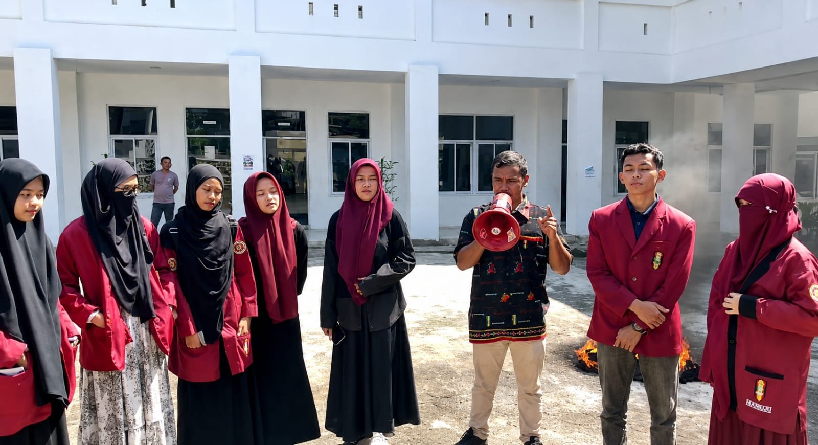 Kader IMM unimaju mendesak BPH segera copot warek I Demi menjaga Marwah kampus dan muhammadiyah.